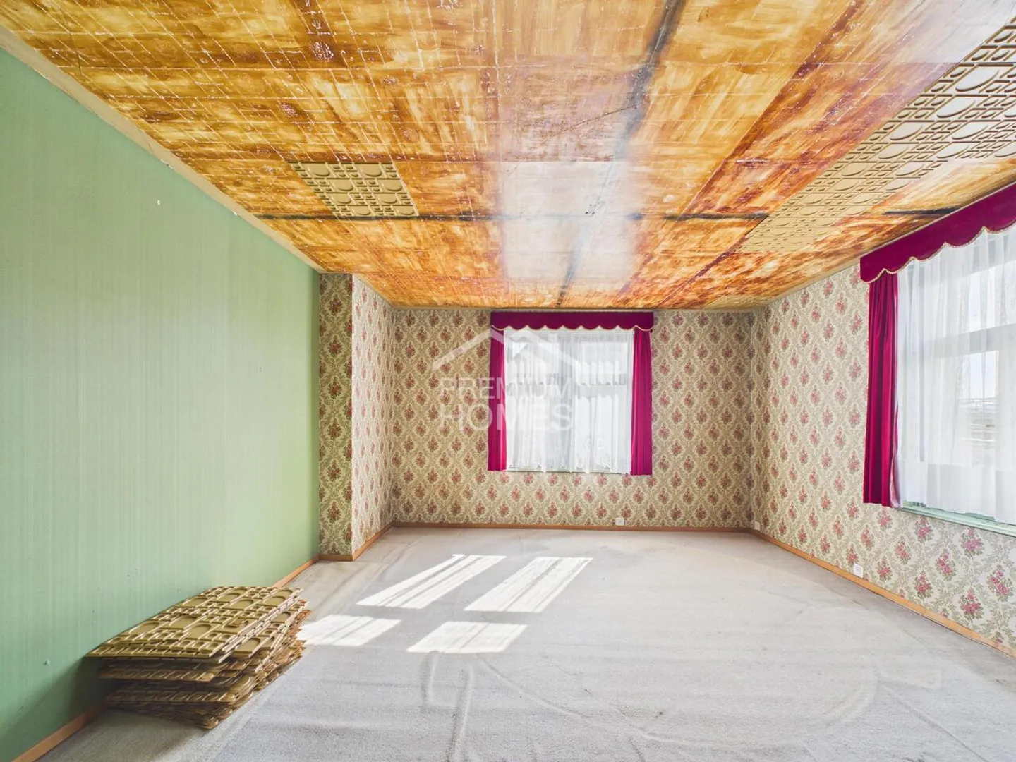 Charming Residential & Commercial Property with Great Development Potential - Photo 5 of 7