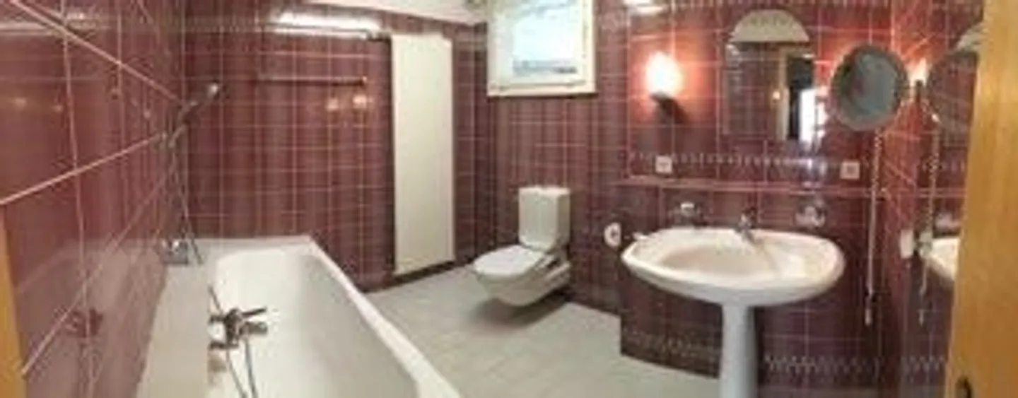 3-room apartment for rent - Photo 2 of 5