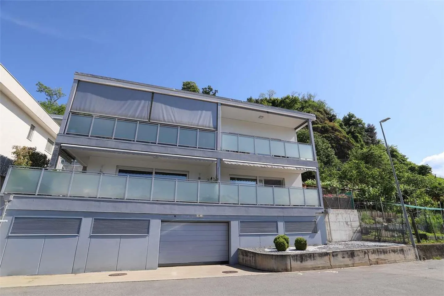 Appartamento di 4.5 locali con terrazza e giardino - Foto 13 di 13