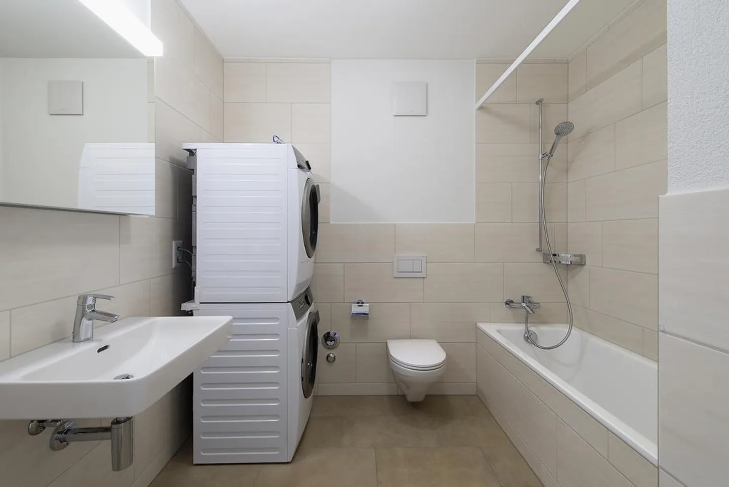 Appartamento moderno in città con carattere di quartiere - Foto 3 di 6