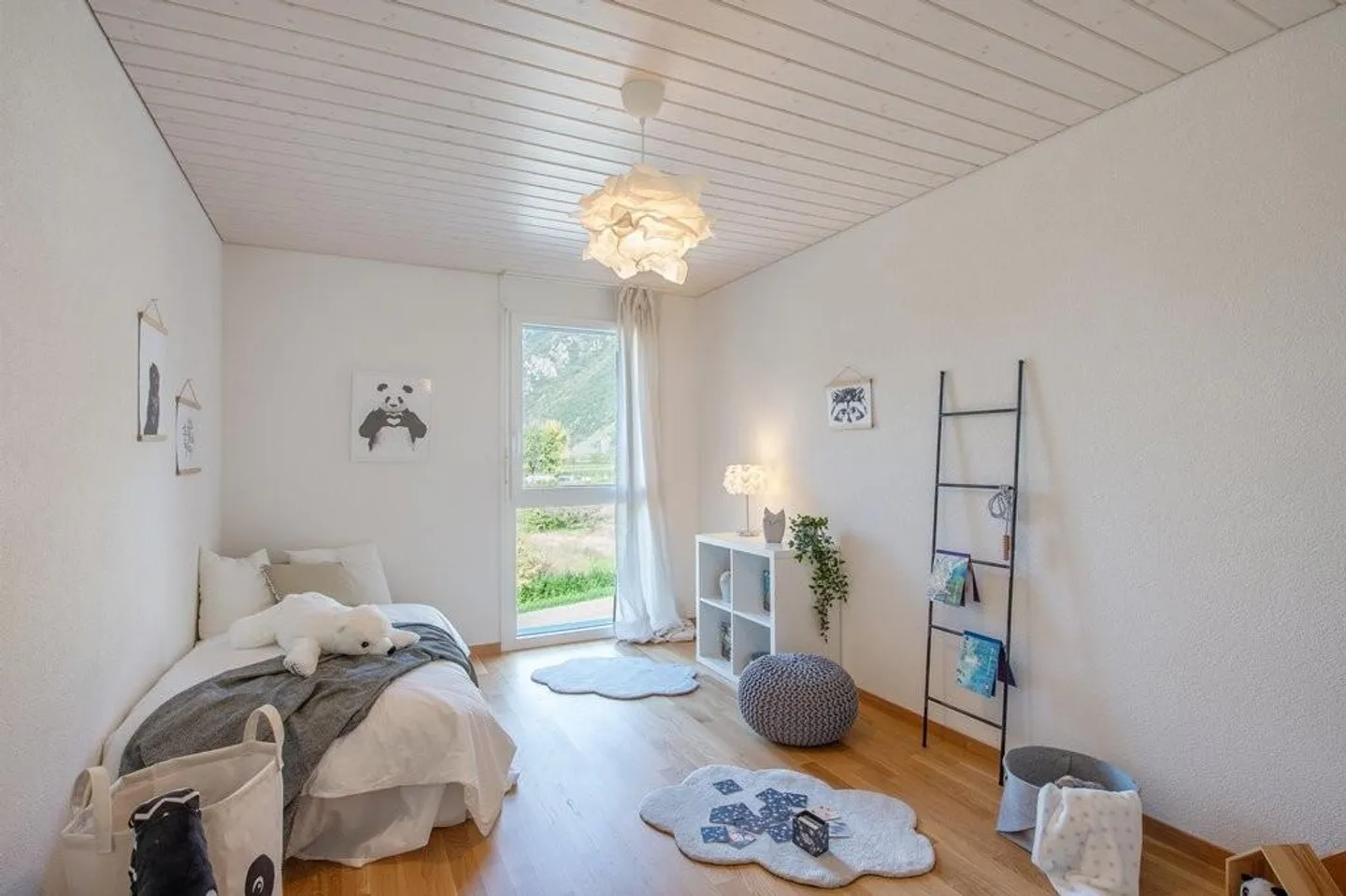 Appartement Moderne Près Commodités - Photo 11 sur 12