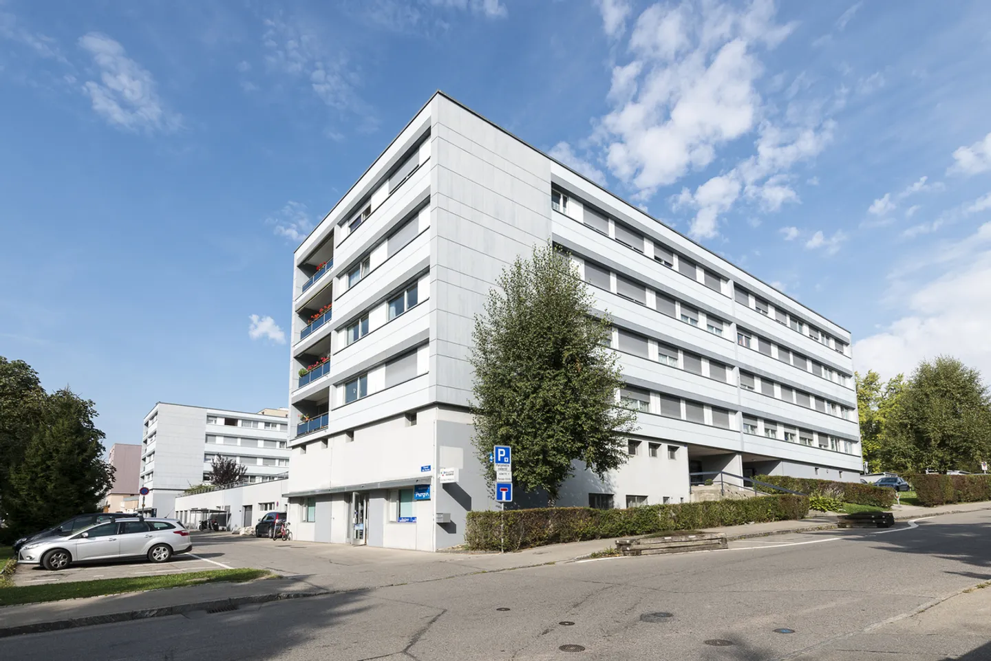 Appartement spacieux dans un quartier calme - Photo 2 sur 2