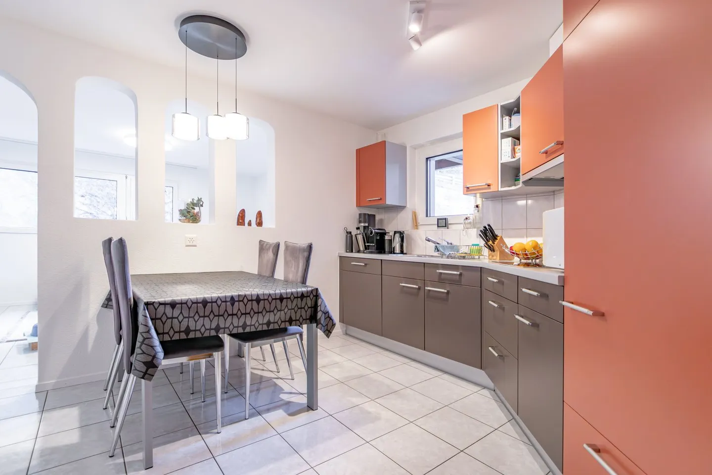 Exklusive 5.5-Zimmerwohnung in Grengiols – frisch renoviert & in Top-Zustand - Foto 4 von 14