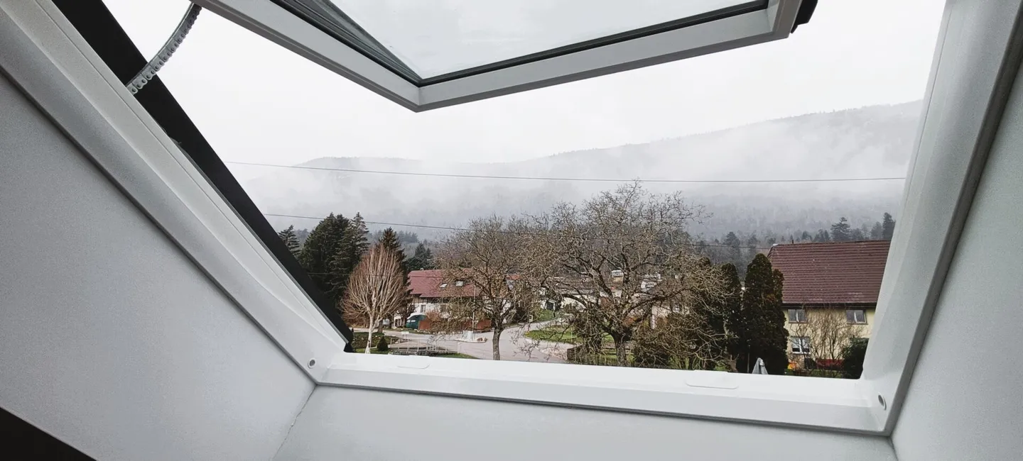 Vivere con fascino: Appartamento mansardato a Lommiswil - Foto 11 di 14