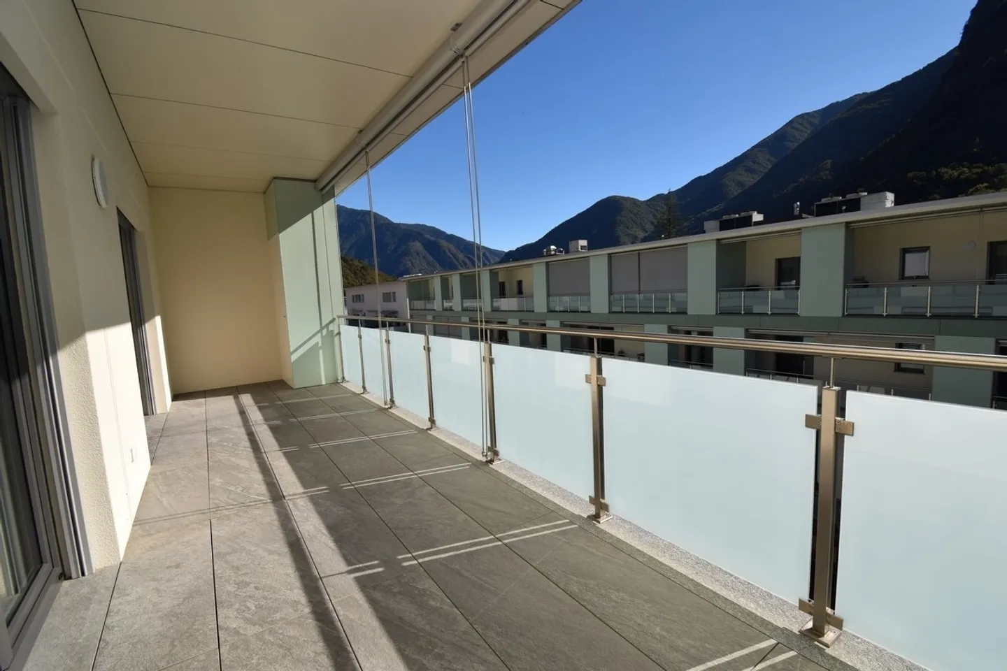 Modernes Chalet in Maggia - Foto 6 von 10