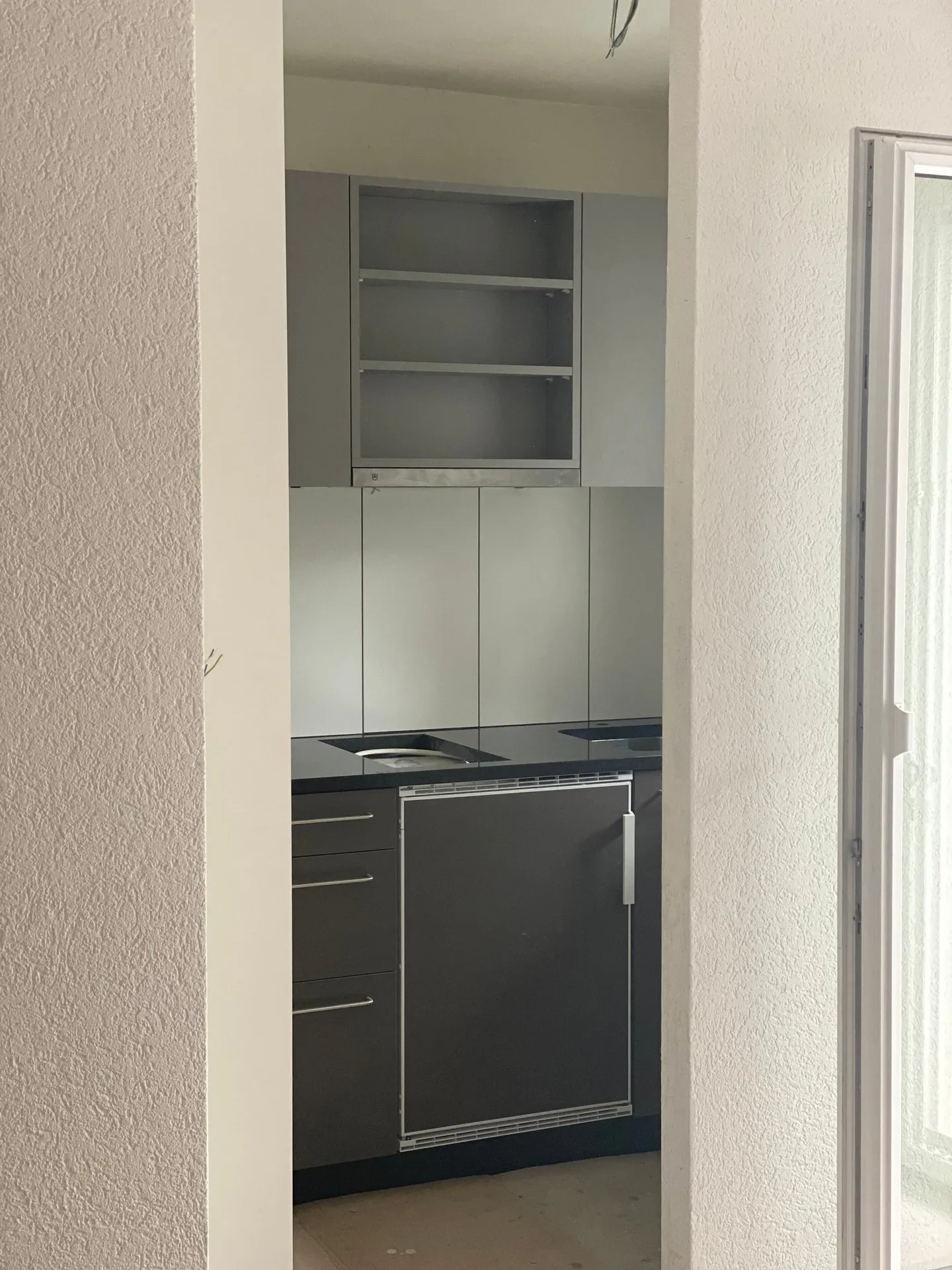 Charming Apartment with Balcony - Photo 1 of 3