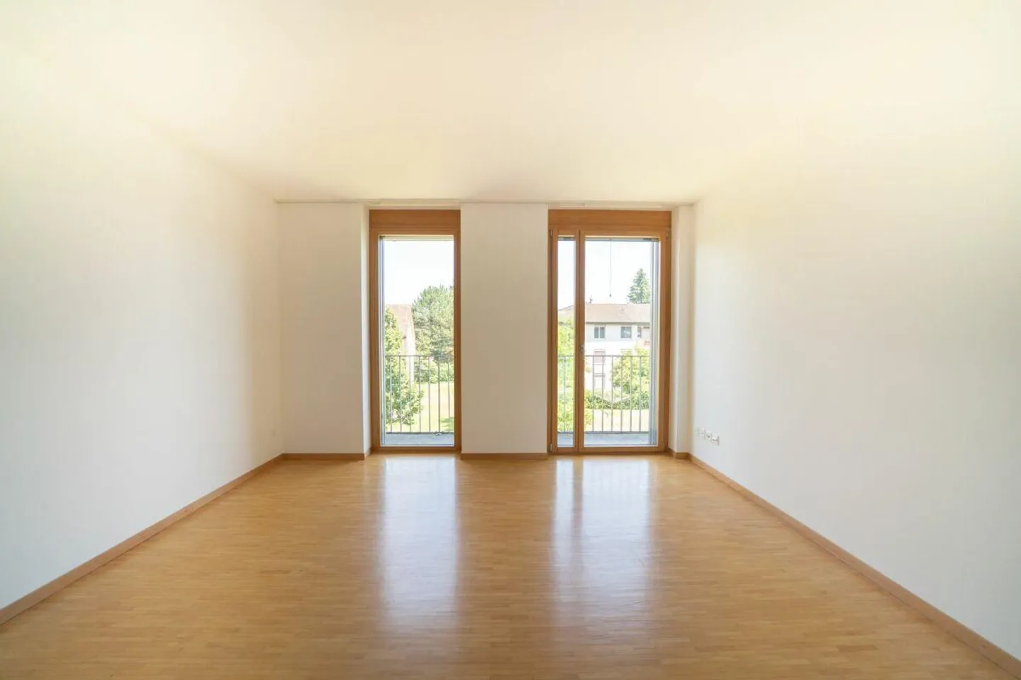 Appartamento soleggiato di 4.5 locali con grande comfort e vicinanza al Reno - Foto 9 di 13