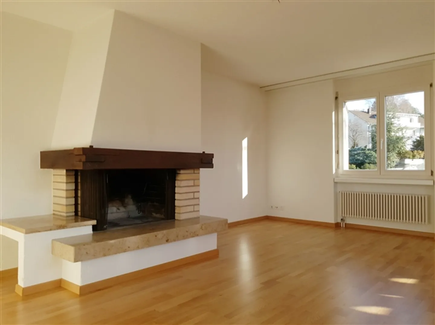 Appartement familial dans un endroit calme - Photo 3 sur 12
