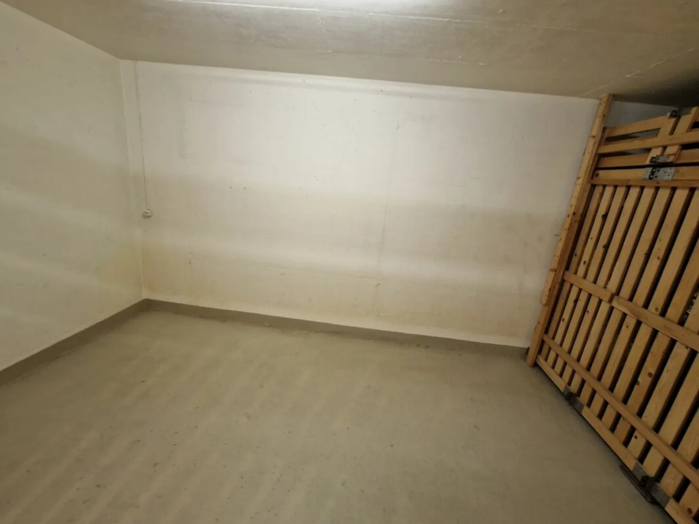 Ampio appartamento 4.5 locali - Foto 10 di 11