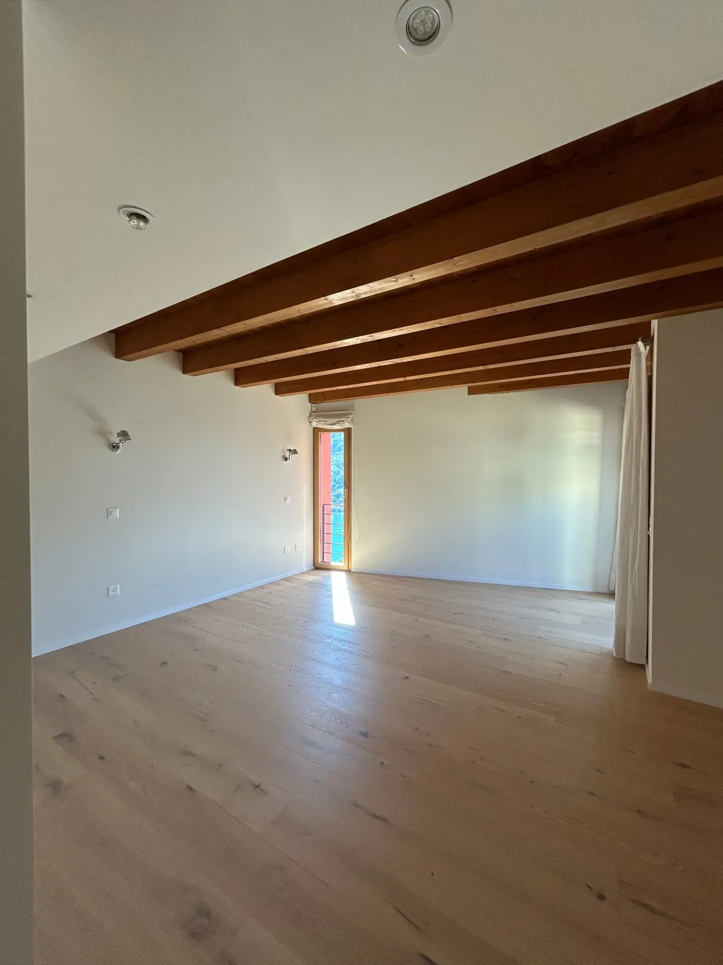 VICO MORCOTE - Villa individuelle avec 4,5 pièces et vue panoramique à vendre - Photo 11 sur 17