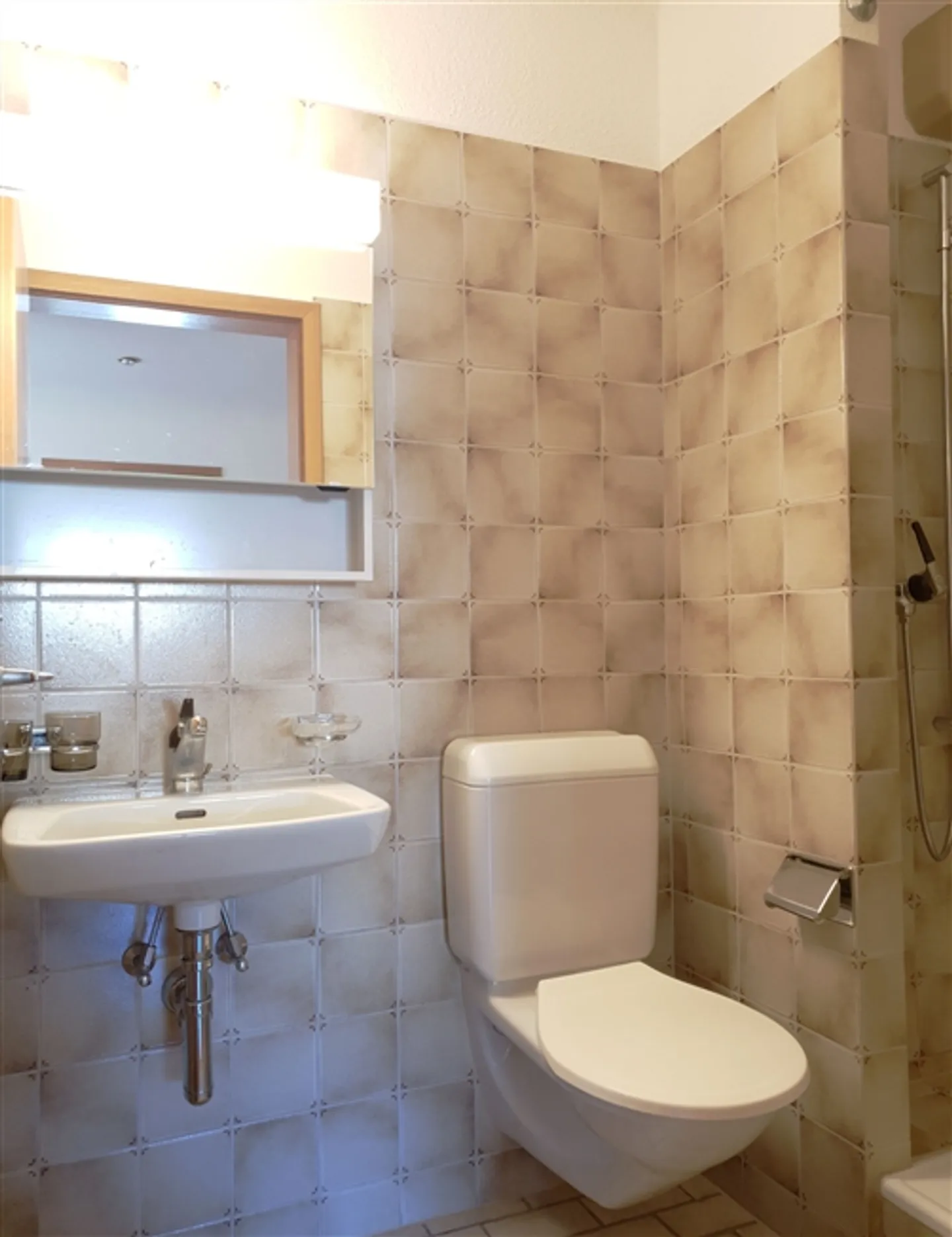 Appartement familial dans un endroit calme - Photo 11 sur 12