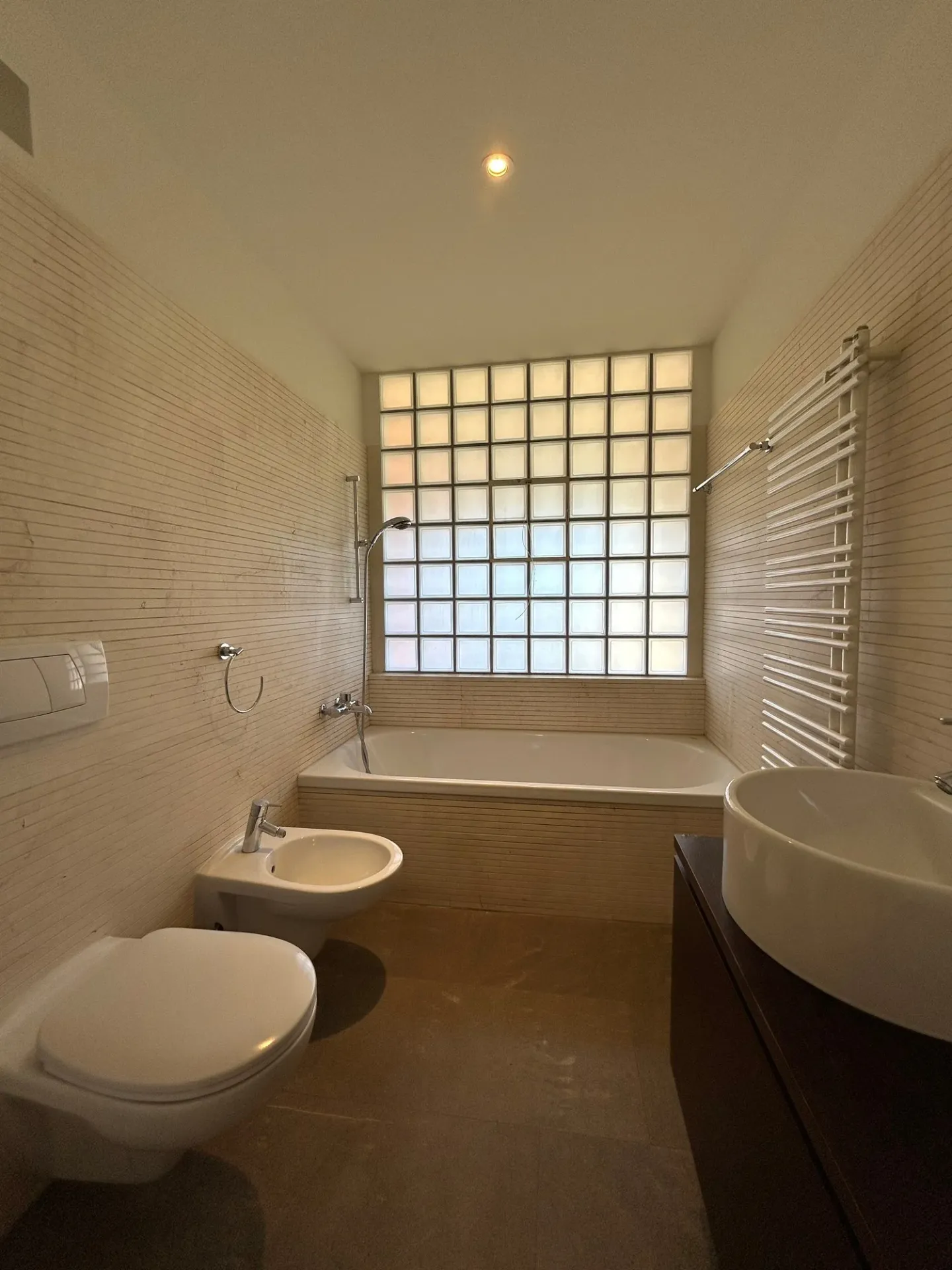VICO MORCOTE - Villa individuelle avec 4,5 pièces et vue panoramique à vendre - Photo 15 sur 17