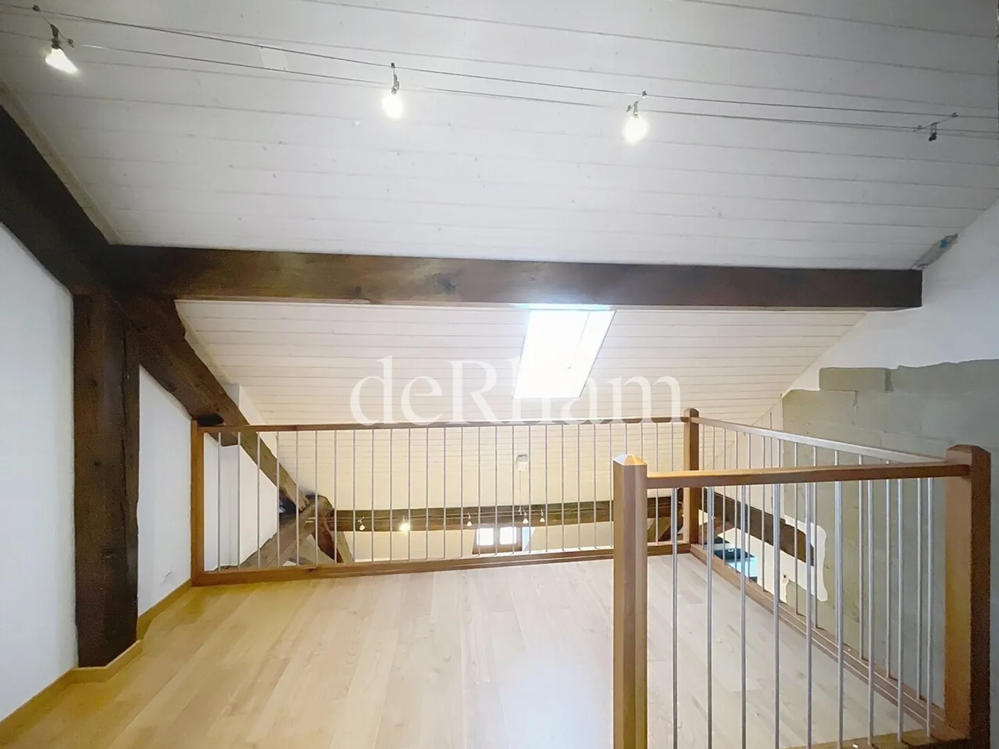 Charmante 4,5-Zimmer-Duplexwohnung mit Garten - Foto 6 von 10