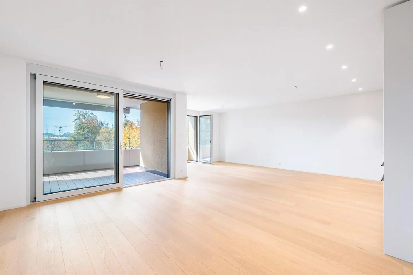 2.5 Room Apartment - Photo 6 of 12