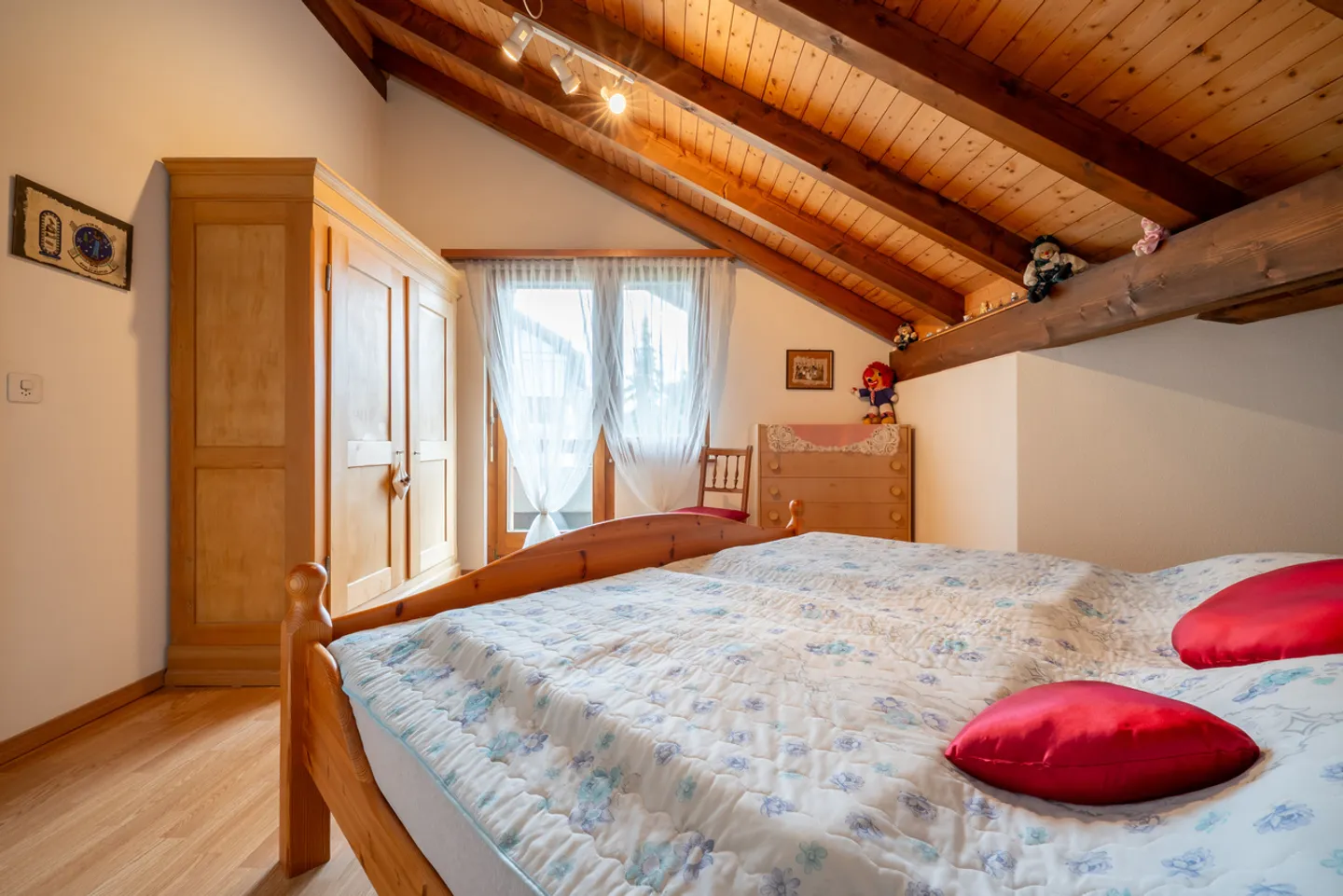 Top penthouse apartment in Liestal - Photo 17 of 22