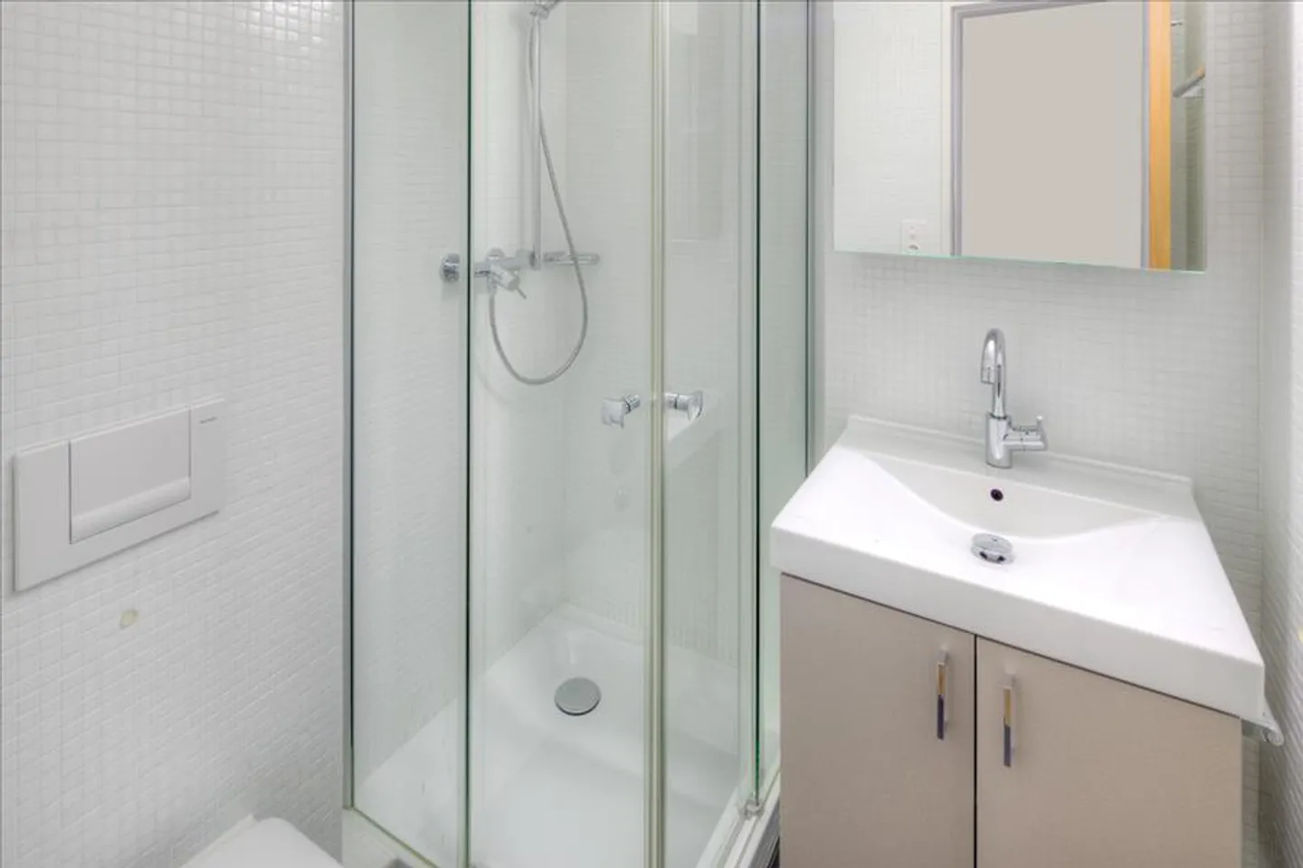 Duplex for rent - Photo 4 of 10