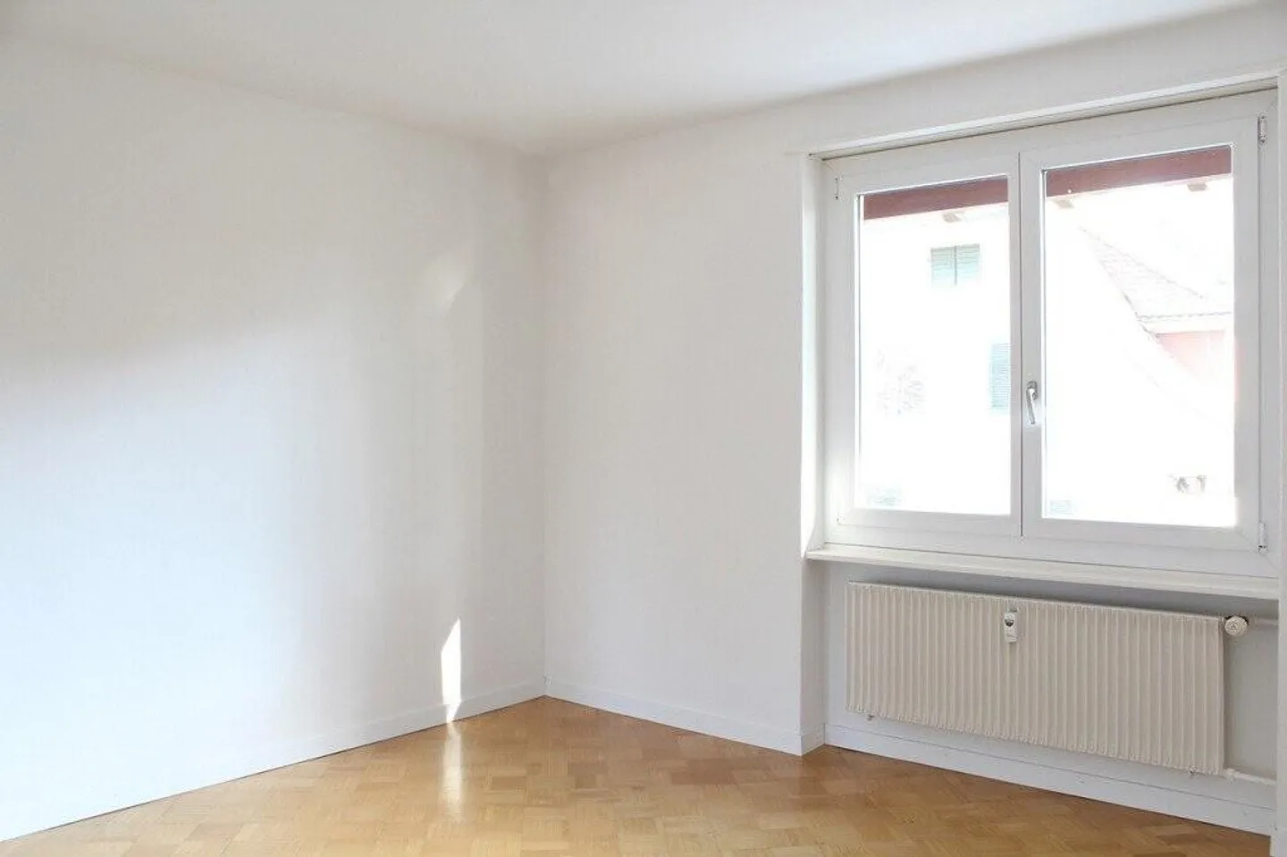 Appartement lumineux de 3 pièces avec balcon - Photo 4 sur 8