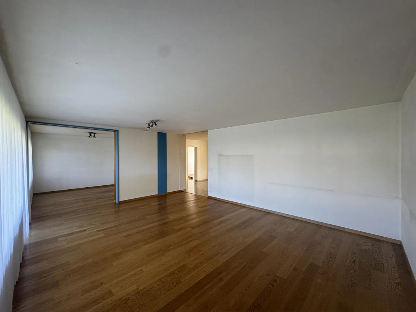 Appartement spacieux de 4,5 pièces dans un emplacement calme - Photo 6 sur 21