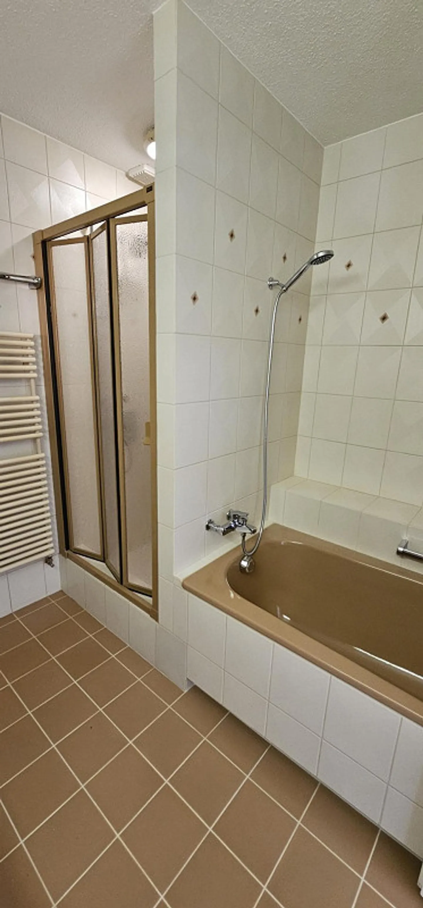 Appartement moderne de 3,5 pièces avec balcon et vue sur le jardin à Saint-Gall - Photo 12 sur 14