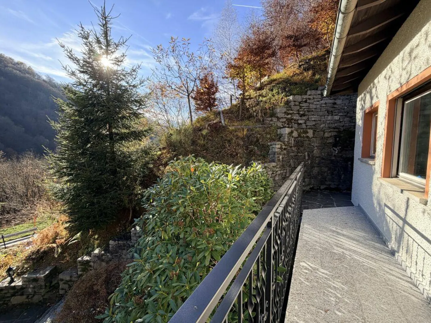 Casa unifamiliare accogliente in posizione idilliaca - con ampio terreno e vicino al bosco - Foto 12 di 12