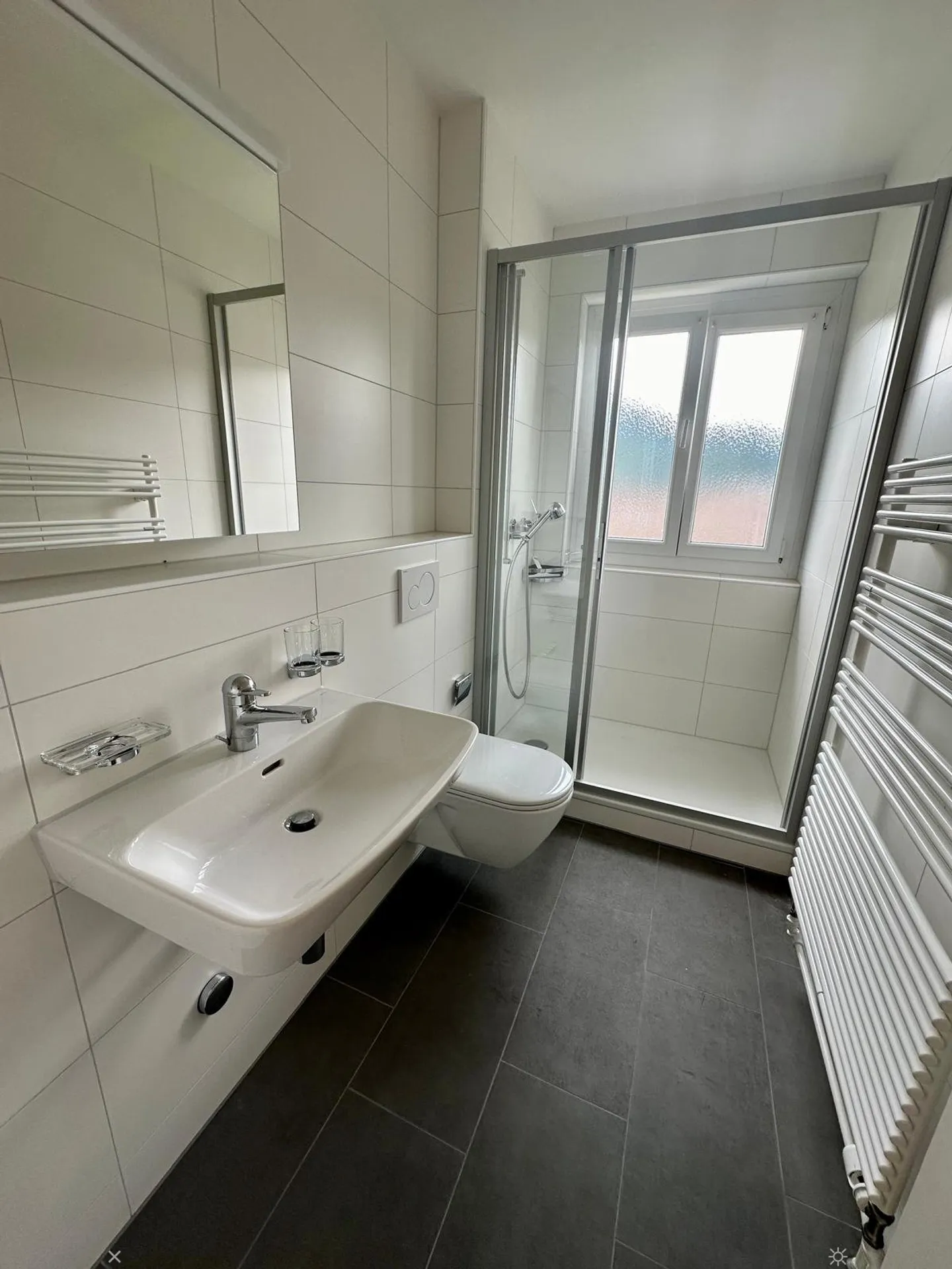 3-room apartment with attic in housing cooperative - Photo 3 of 8