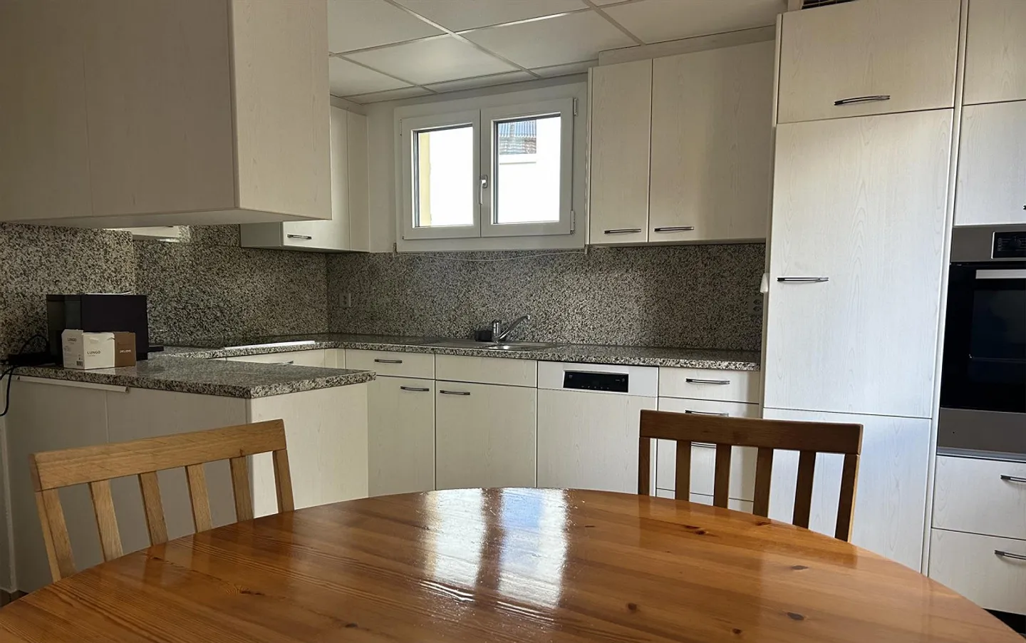 5.5 Room Single Family House - Photo 3 of 8