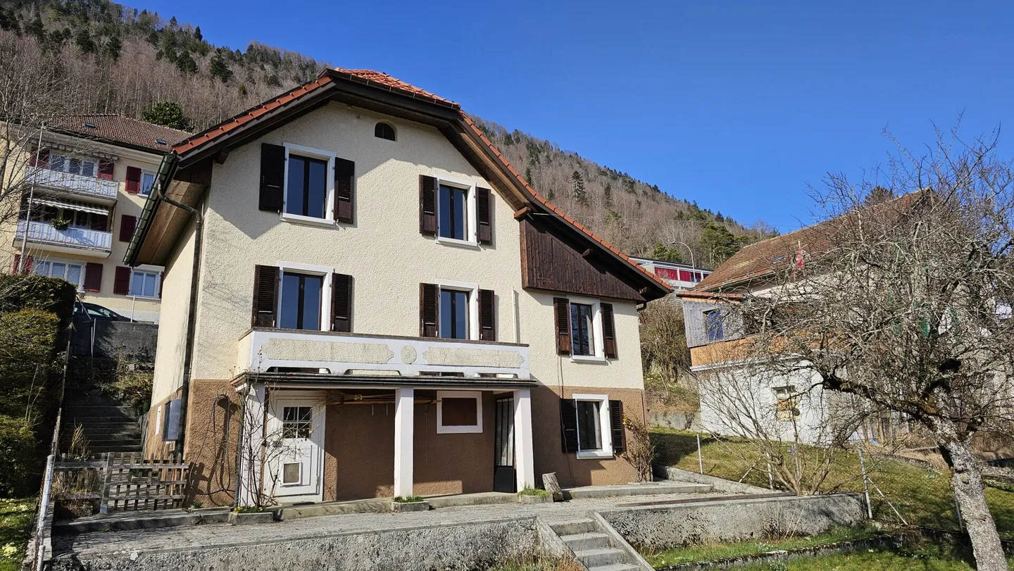 Villa Charmante avec Jardin - Photo 1 sur 17