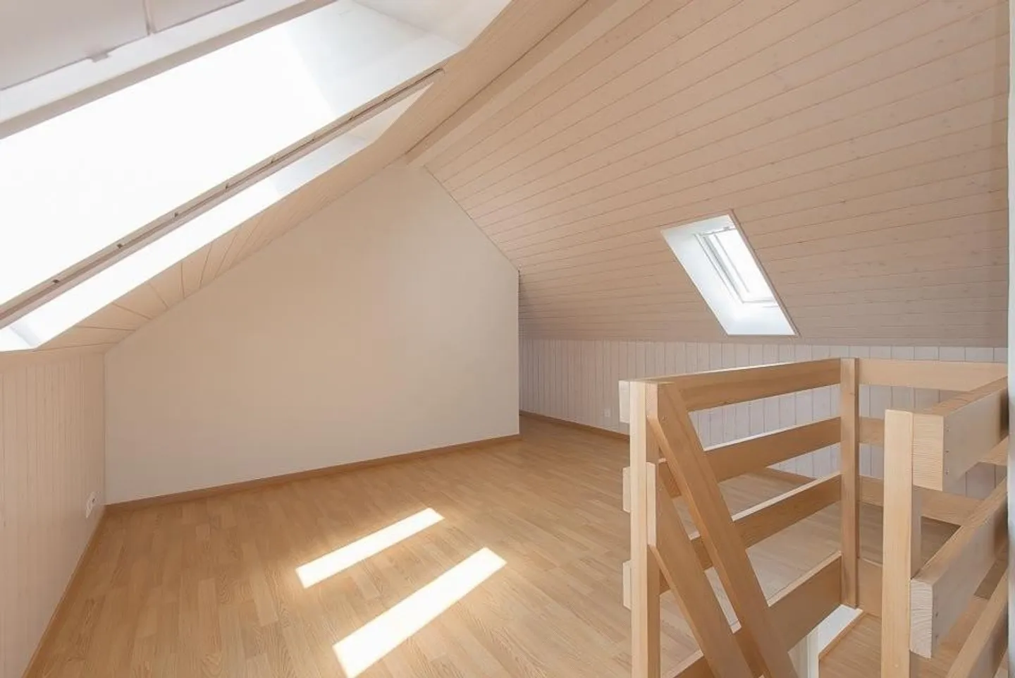 einzigartige Wohnung mit Galerie - Foto 7 von 8