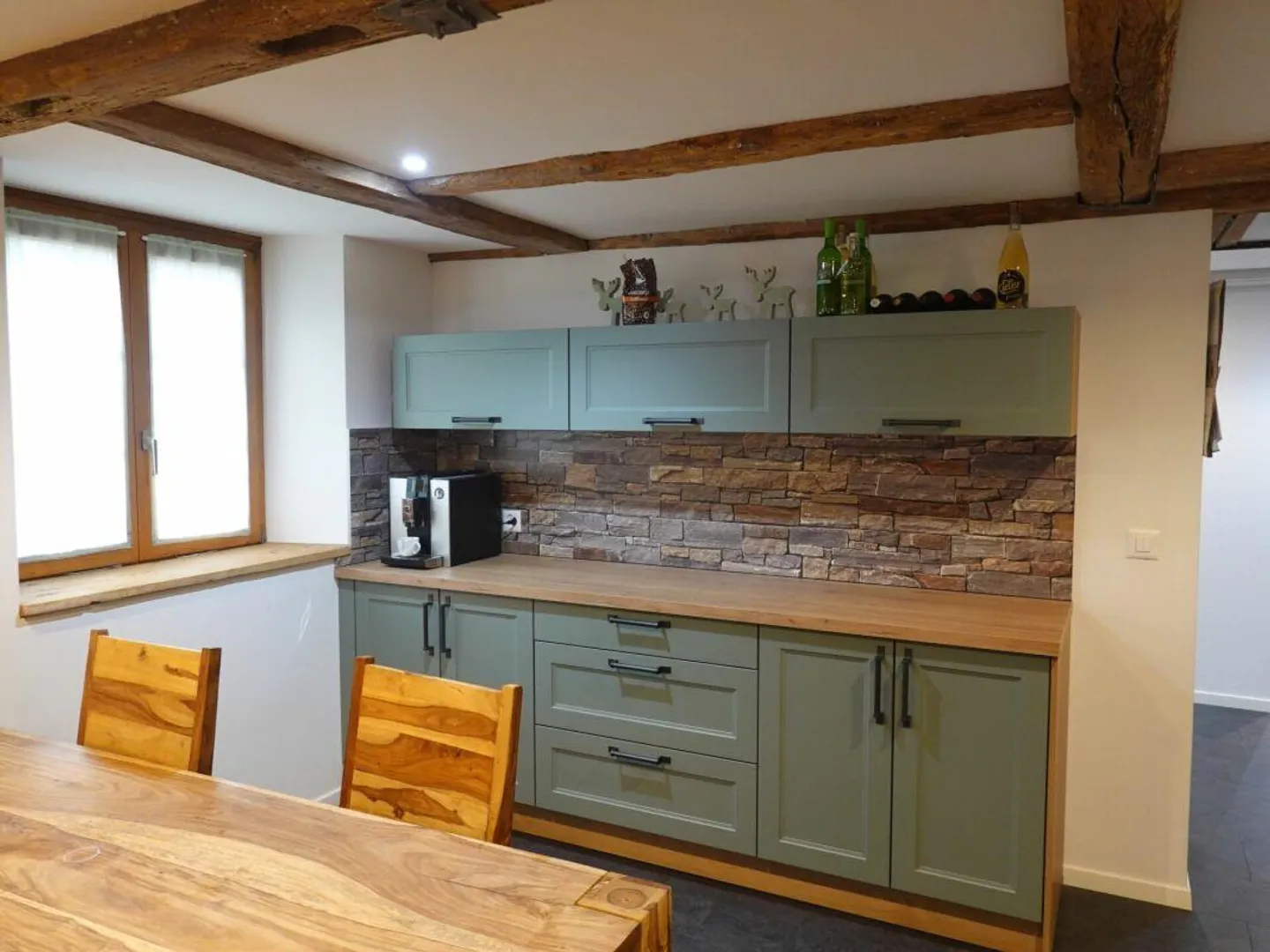 Ferme spacieuse et moderne avec beaucoup d'espace autour - Photo 2 sur 10