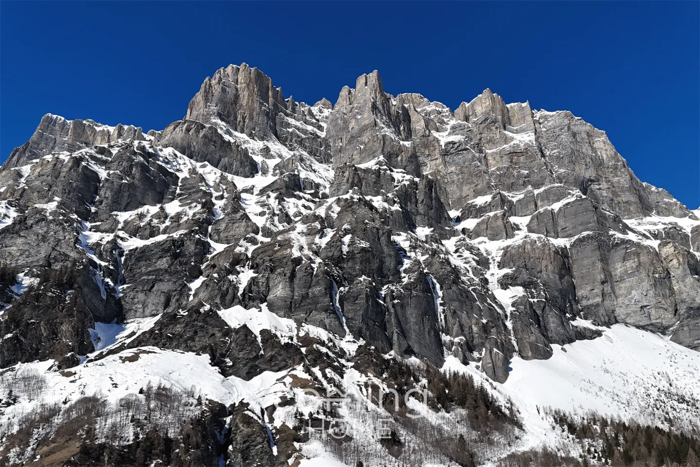 Modernes Studio zur Miete in Leukerbad - frisch renoviert & sonnig gelegen - Foto 10 von 11