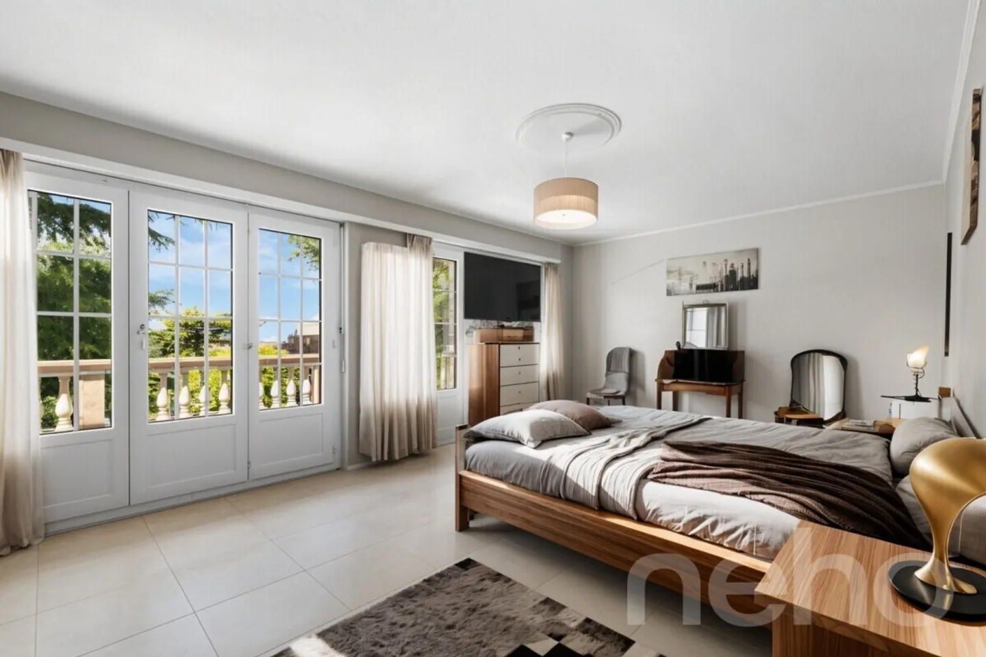 Spaziosa casa familiare con garage doppio e giardino di 2.492 m² - Foto 8 di 12