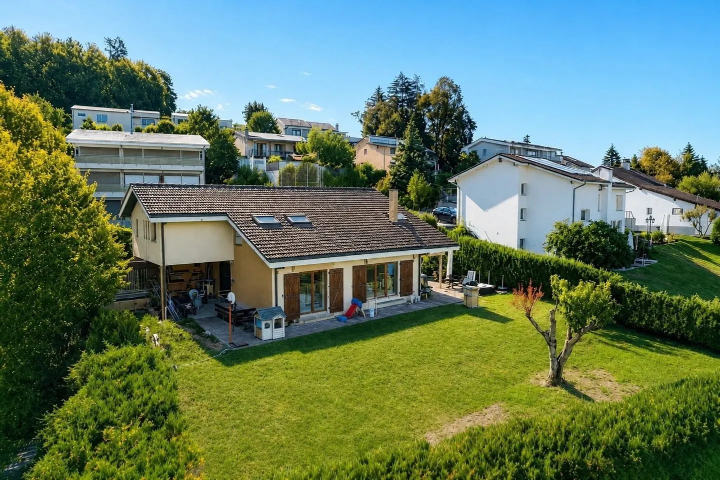 Charmantes Einfamilienhaus in Arconciel - Foto 1 von 7