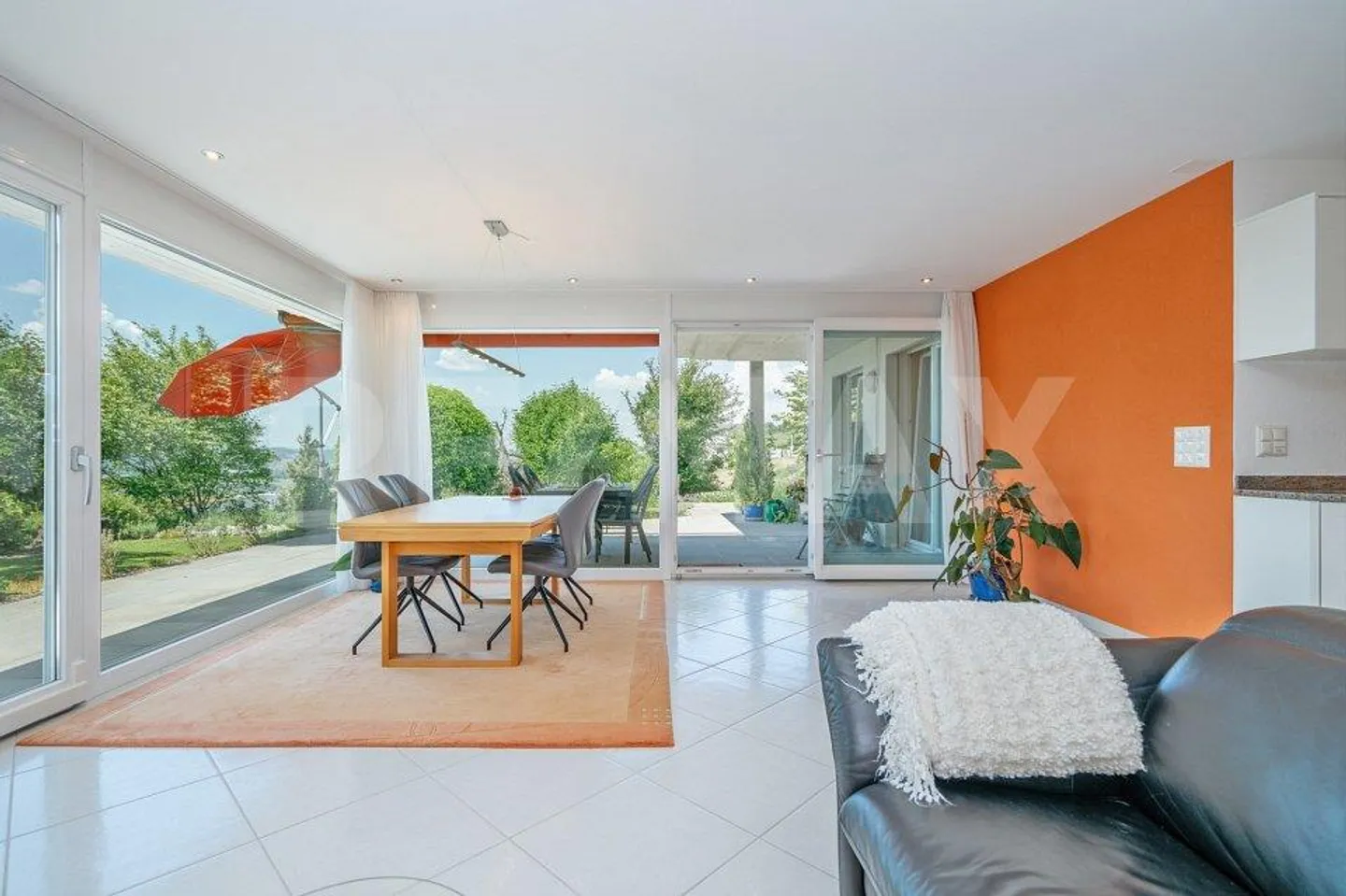 Come in Ticino - Appartamento di 4,5 locali con grande giardino - Foto 5 di 11