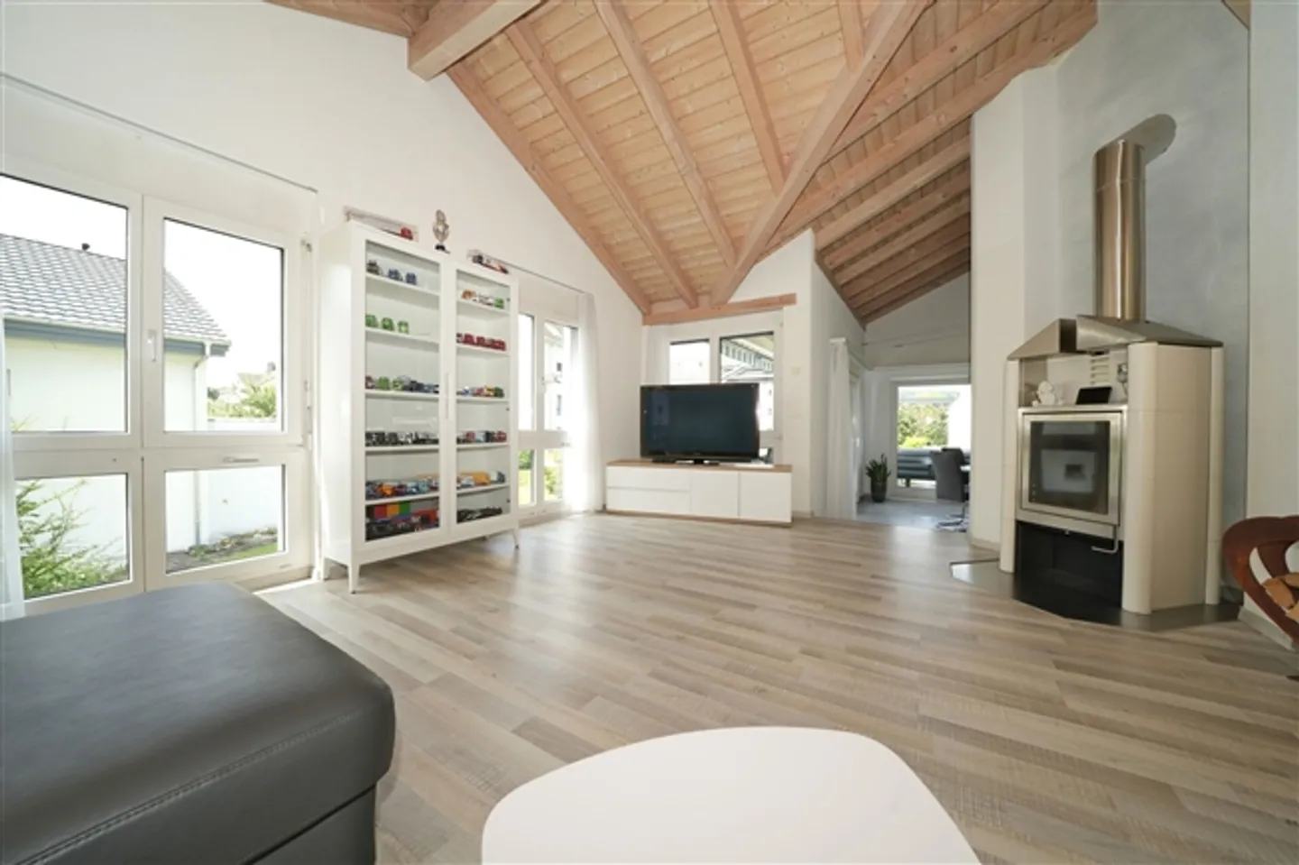 Vivere come in una casa unifamiliare - Ampio attico su due livelli con terrazza soleggiata - Foto 5 di 9