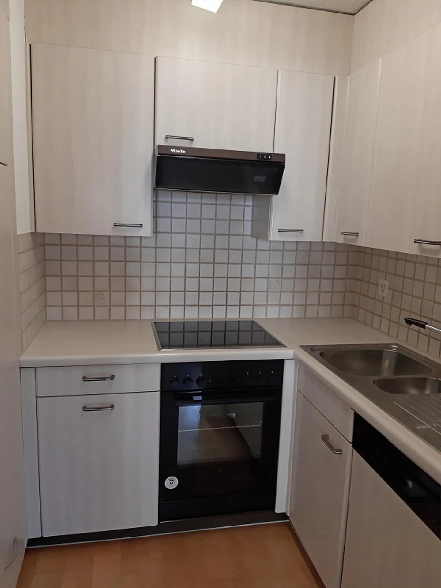 Appartamento mansardato con vista ampia - Foto 3 di 9