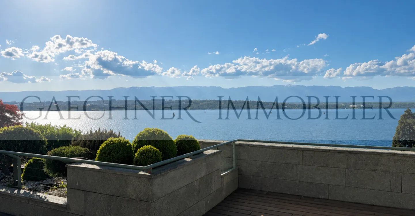 Luxuswohnung mit Seeblick - Foto 1 von 5
