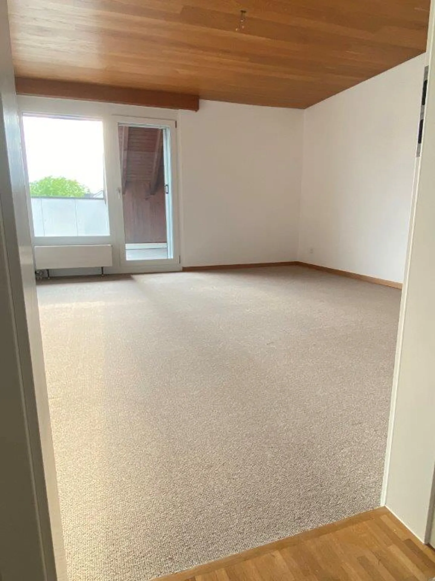 grand appartement en penthouse de 4,5 pièces. 210 m2 incluant 2 terrasses et un grand grenier - Photo 8 sur 14
