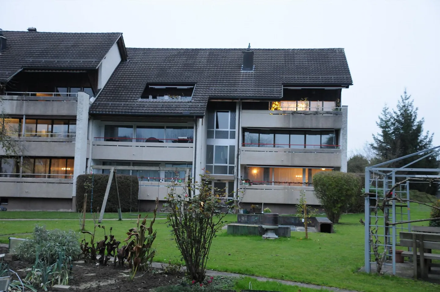 grand appartement en penthouse de 4,5 pièces. 210 m2 incluant 2 terrasses et un grand grenier - Photo 14 sur 14