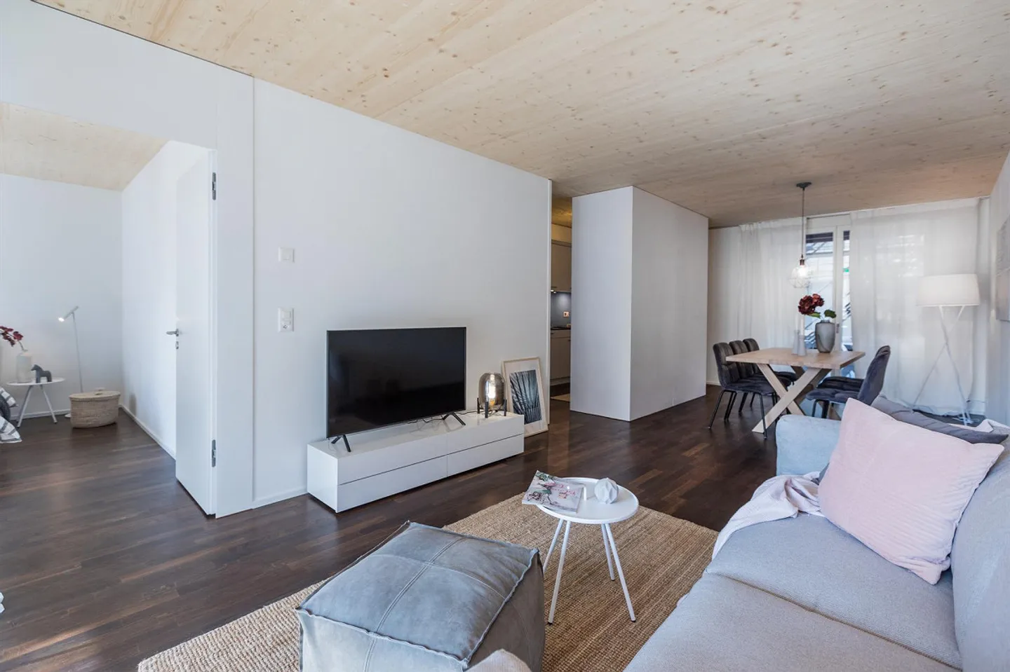 B.Village – The joy of living in an exclusive environment - Photo 2 of 10