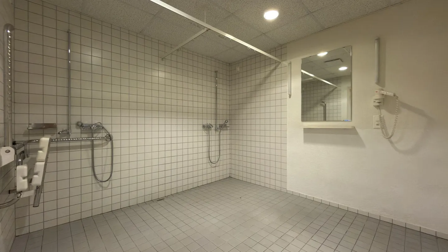 Scuola di danza / Sala di pratica / Fitness / Fisioterapia - Foto 3 di 4