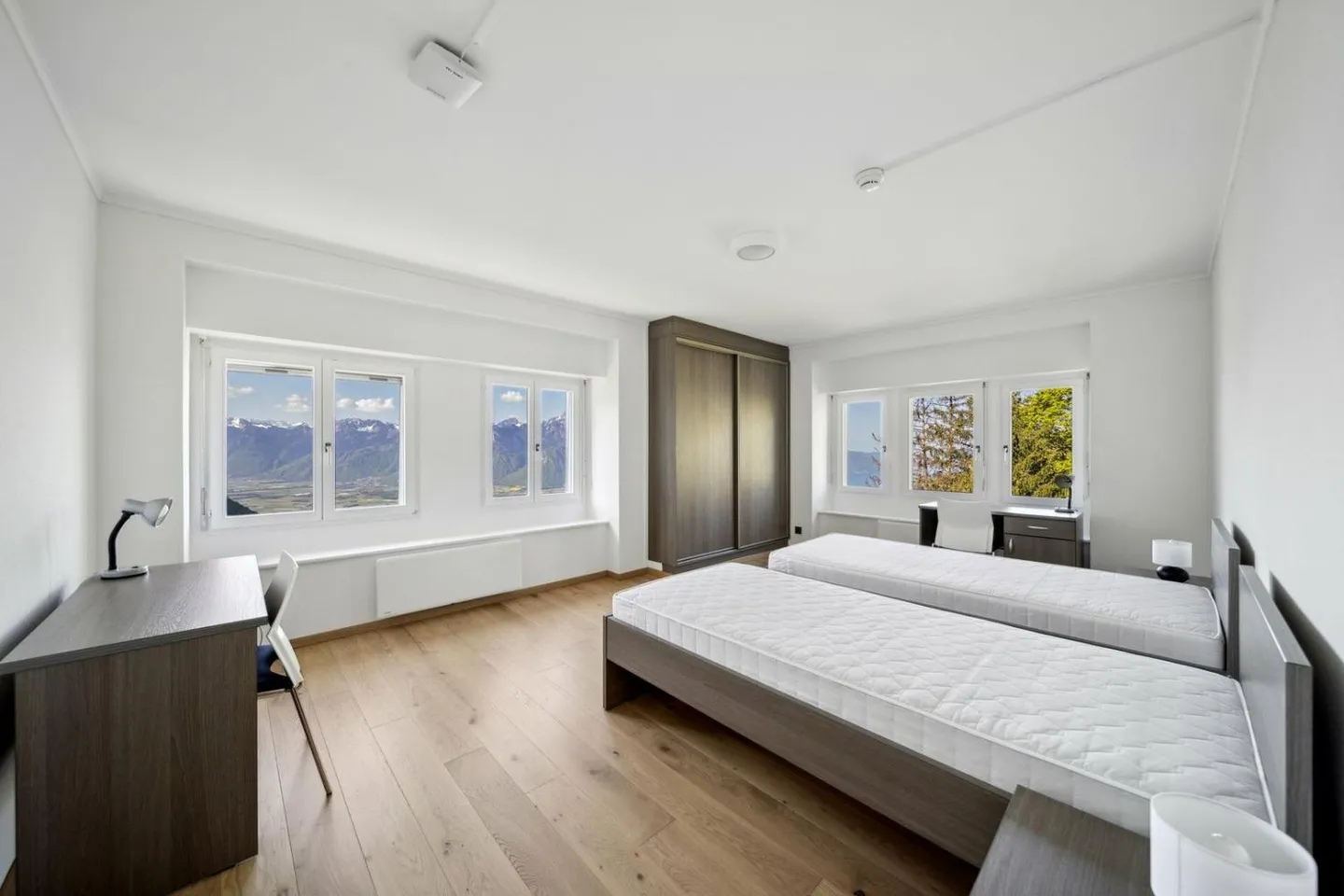 Charmante Villa mit Atemberaubendem Blick - Foto 4 von 13