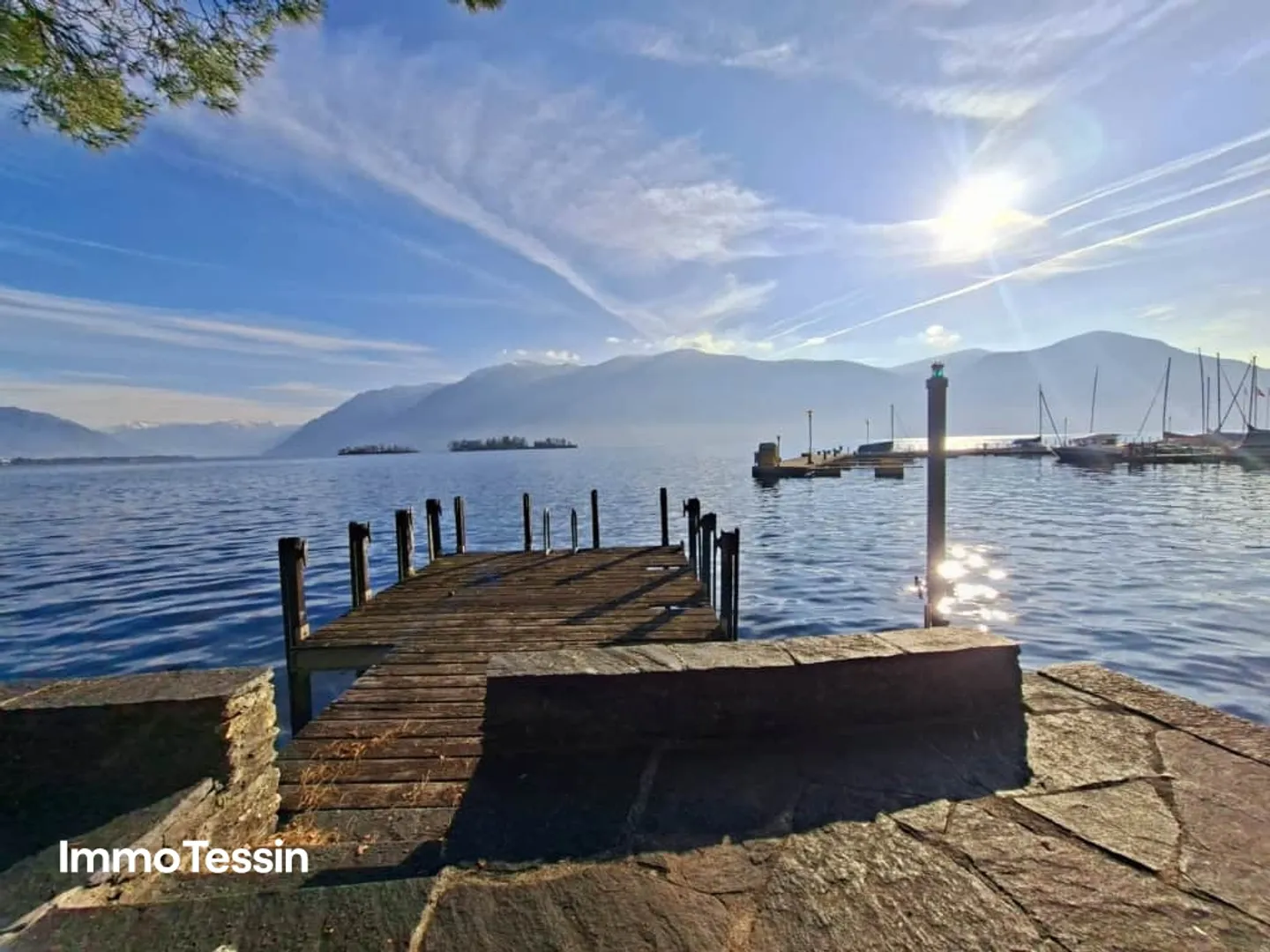 HIGHLIGHT: Traumvilla am See mit privatem Seezugang & magischer Seesicht an absoluter Bestlage am Lago Maggiore - Foto 10 von 13