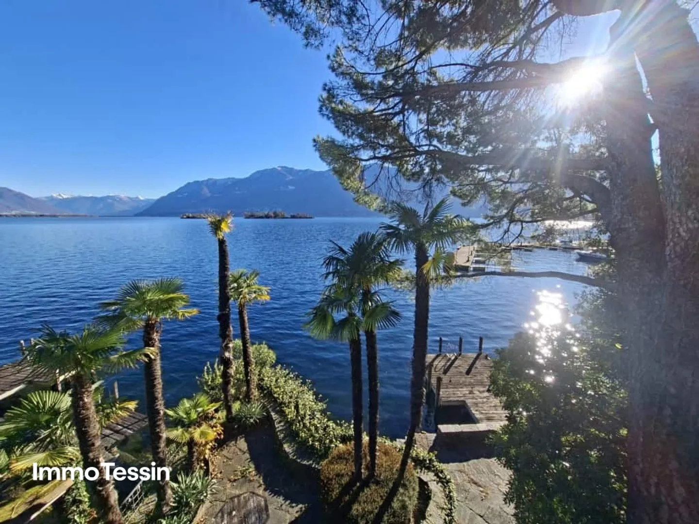 HIGHLIGHT: Traumvilla am See mit privatem Seezugang & magischer Seesicht an absoluter Bestlage am Lago Maggiore - Foto 4 von 13