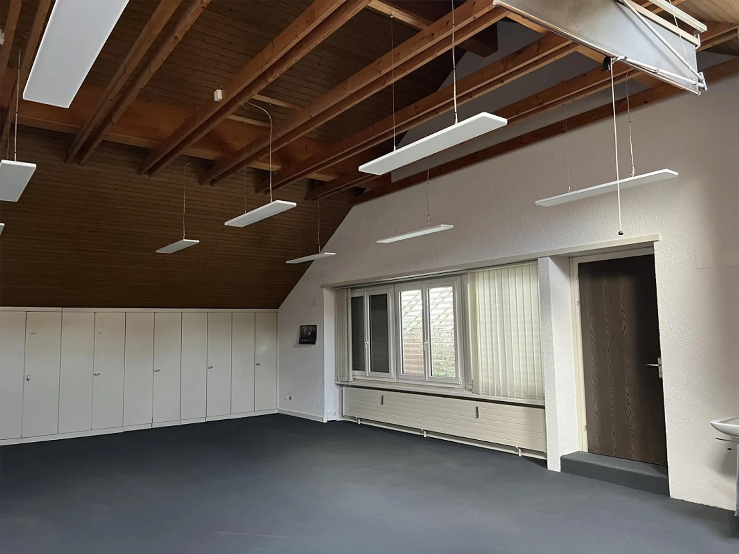 Large Room/Hall/Office/Studio for Rent - Photo 2 of 4