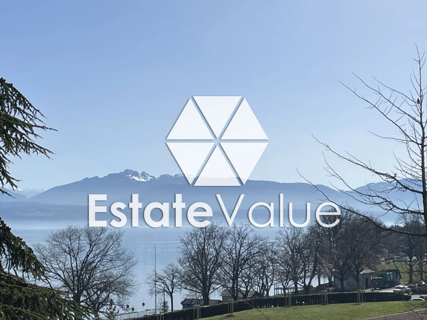 Attico con vista lago - Foto 1 di 2