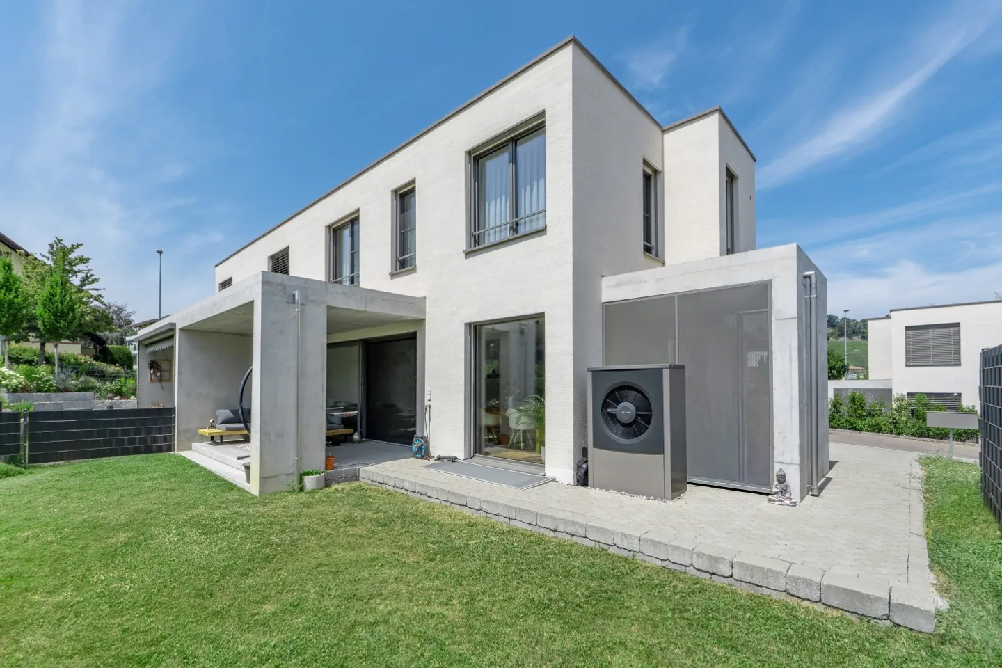 4.5-room semi-detached house with single garage and outdoor parking space - Photo 11 of 12