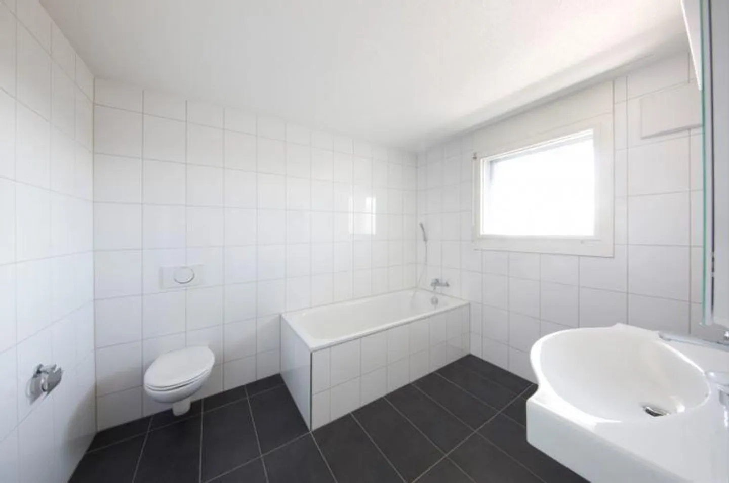 Appartement Attique Lumineux - Photo 9 sur 12