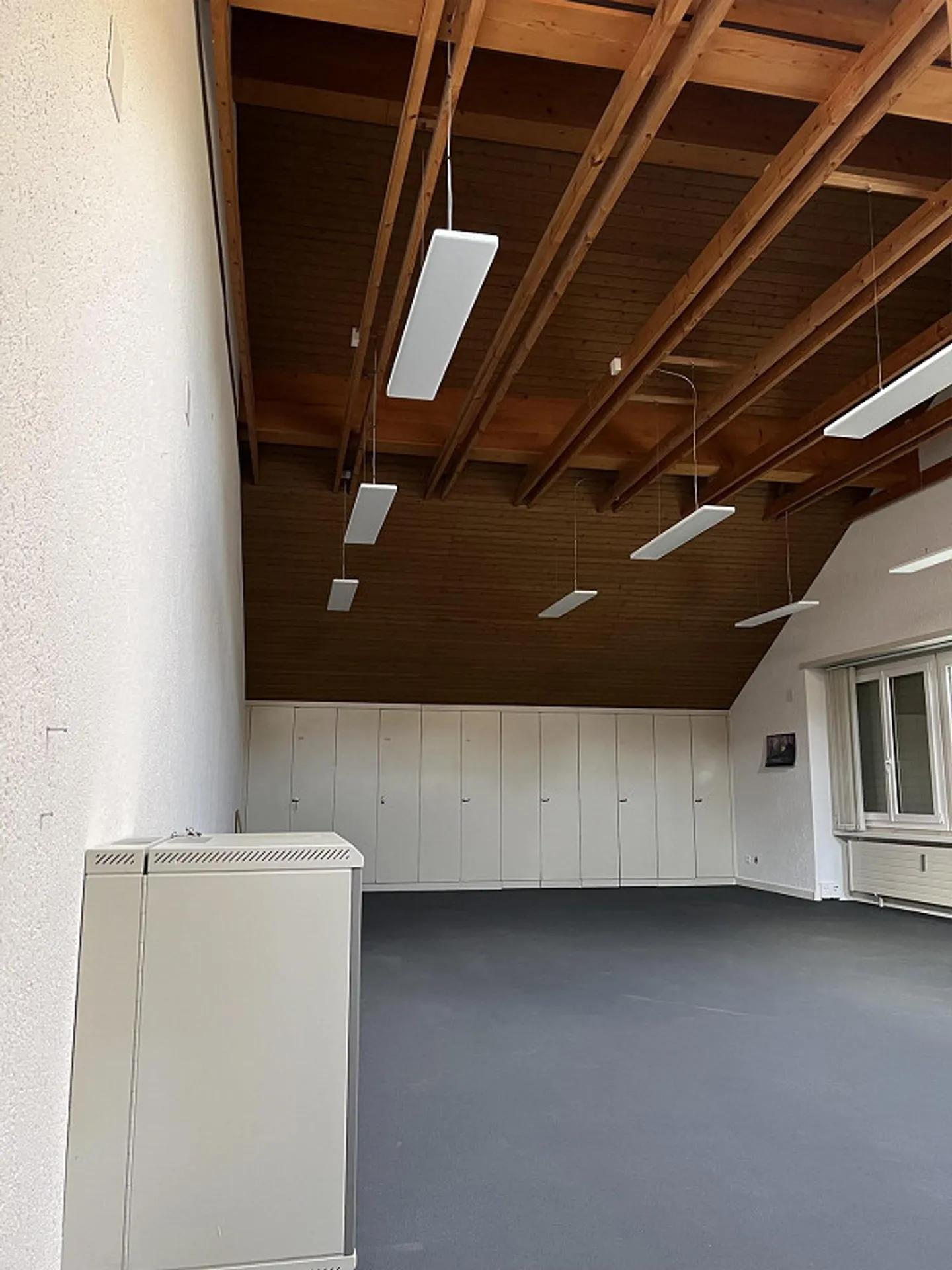 Large Room/Hall/Office/Studio for Rent - Photo 3 of 4