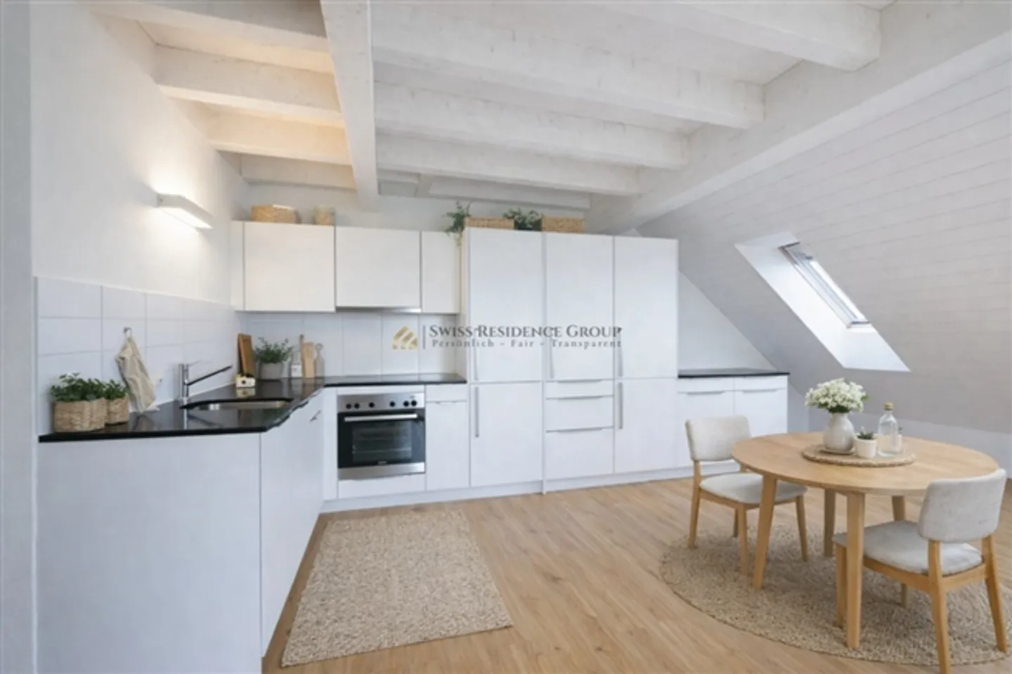 Modernes Dachgeschoss mit Weitblick - Wohnen mit Stil und Ruhe in Rossau bei Mettmenstetten - Foto 3 von 9