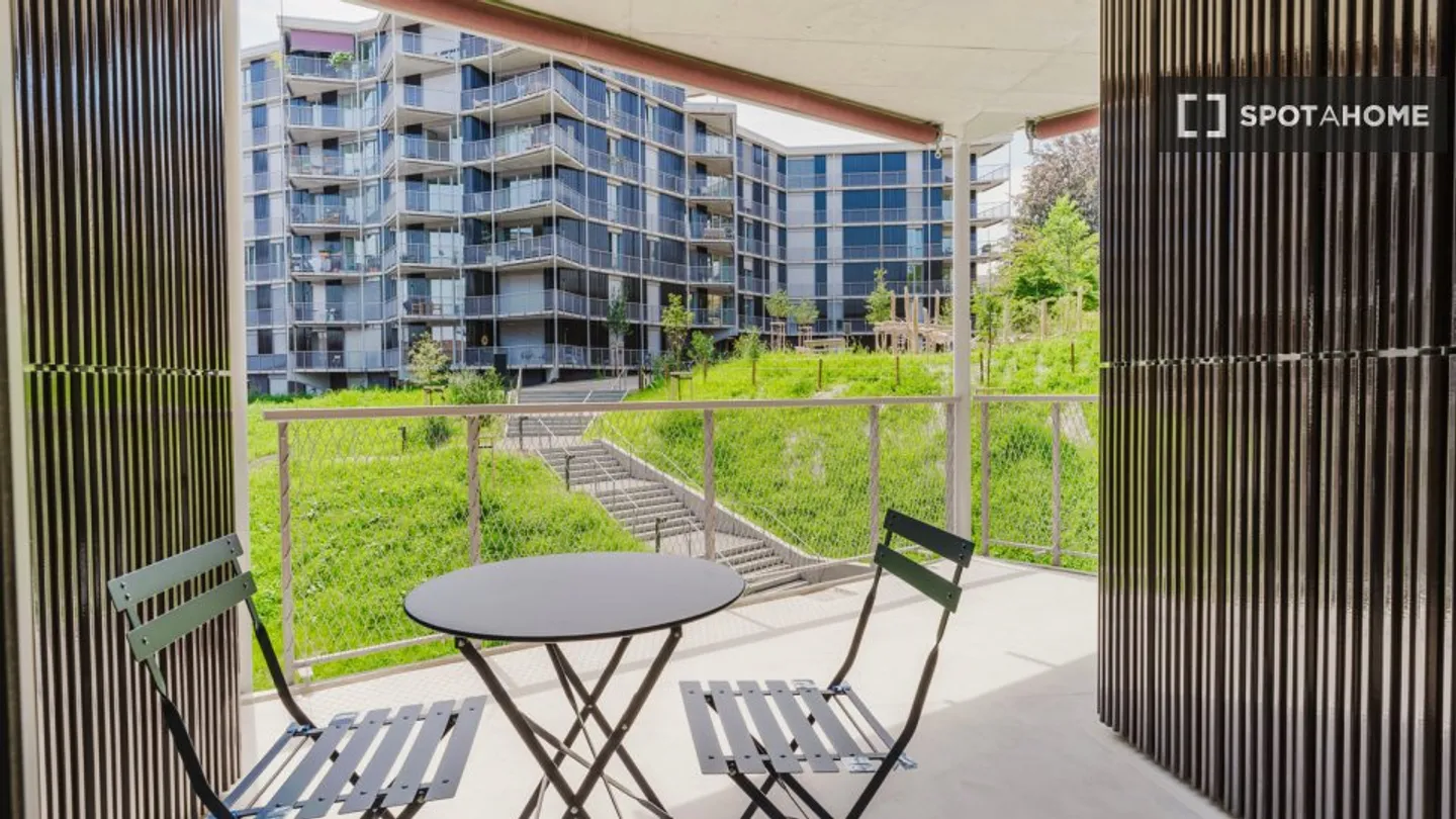 Apartment in Zurich - Photo 5 of 18